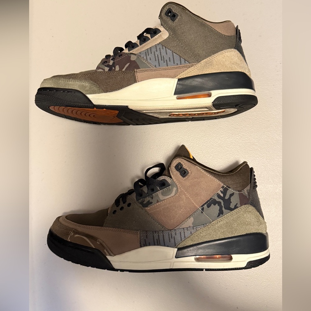 Air Jordan 4